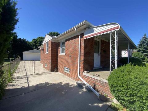 16180 Forest, Eastpointe, MI 48021 photo 4