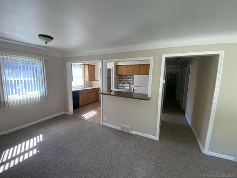 16180 Forest, Eastpointe, MI 48021 photo 13