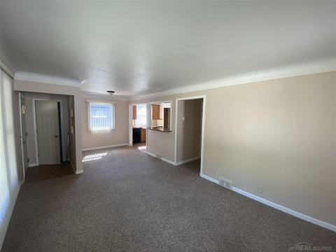 16180 Forest, Eastpointe, MI 48021 photo 12