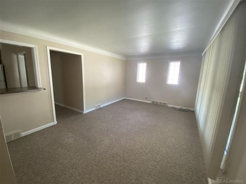 16180 Forest, Eastpointe, MI 48021 photo 11