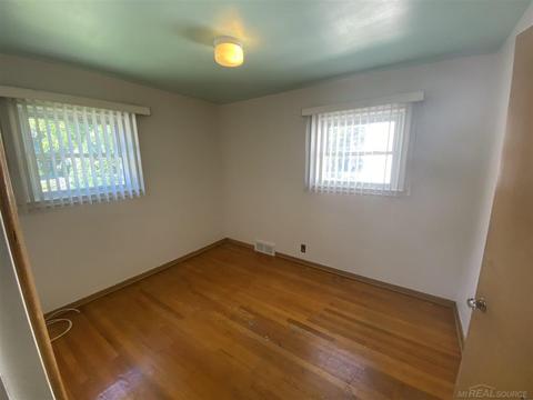 16180 Forest, Eastpointe, MI 48021 photo 20