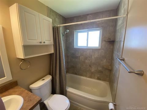 16180 Forest, Eastpointe, MI 48021 photo 21