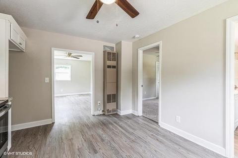 4365 E Carpenter Rd, Flint, MI 48506 photo 4