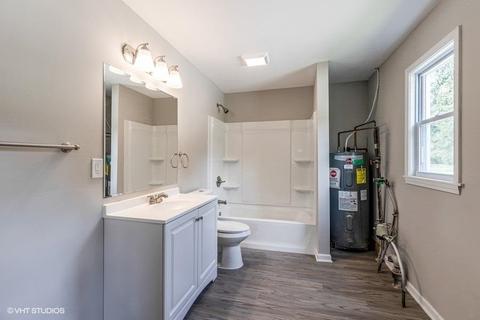 4365 E Carpenter Rd, Flint, MI 48506 photo 11