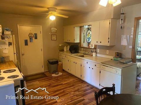 4425 Largo, Flint, MI 48507 photo 5