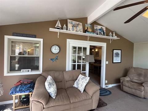 2230 Swallow, Harrison, MI 48625 photo 14