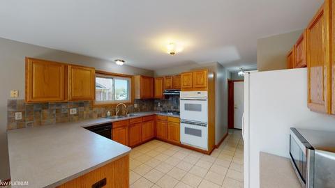 57255 Ruby Ln, Washington, MI 48094 photo 16