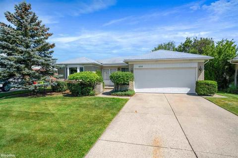 18315 Elm Ct, Macomb, MI 48044 photo 1