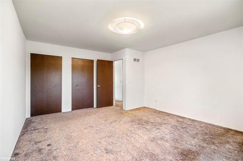 18315 Elm Ct, Macomb, MI 48044 photo 11