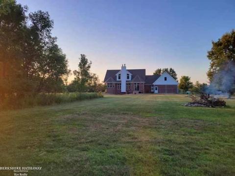21240 Pratt, Armada, MI 48005 photo 12