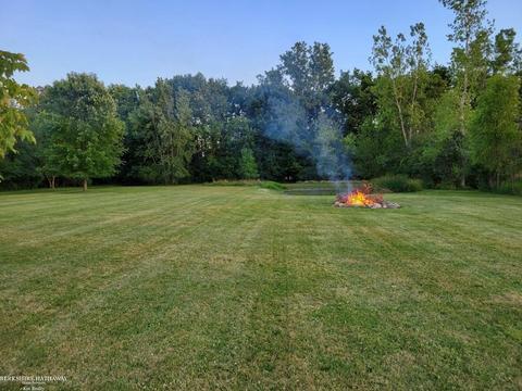 21240 Pratt, Armada, MI 48005 photo 17