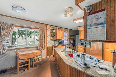 2802 Plainfield Ave, Flint, MI 48506 photo 11