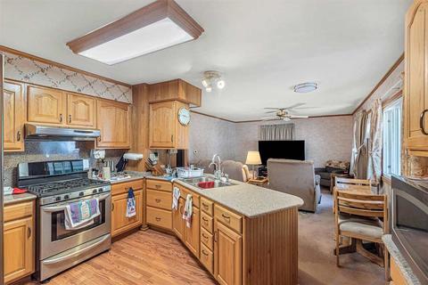 2802 Plainfield Ave, Flint, MI 48506 photo 9