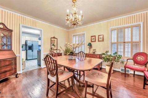 52 Cranford Ln, Grosse Pointe, MI 48230 photo 12