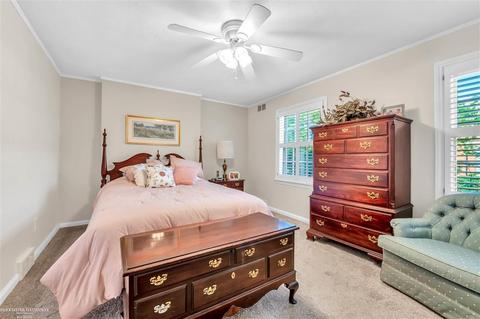 52 Cranford Ln, Grosse Pointe, MI 48230 photo 27