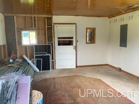 8480 15th Rd, Rapid River, MI 49878 photo 5