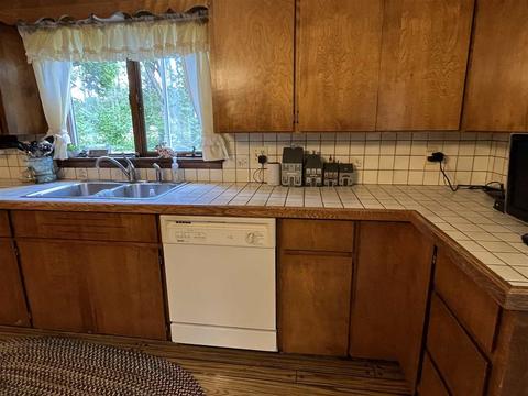 106 E Park, Harrison, MI 48625 photo 26