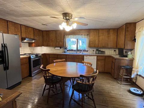 106 E Park, Harrison, MI 48625 photo 25