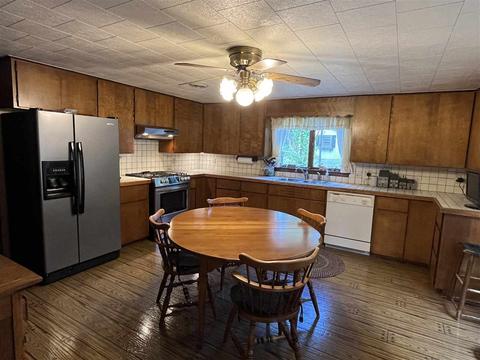 106 E Park, Harrison, MI 48625 photo 29