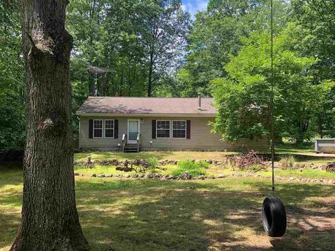 4896 Pine Run Rd, Farwell, MI 48622 photo 1