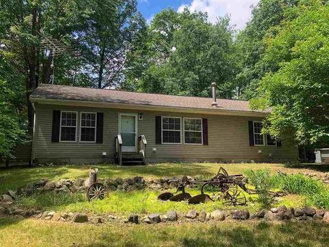 4896 Pine Run Rd, Farwell, MI 48622 photo 2