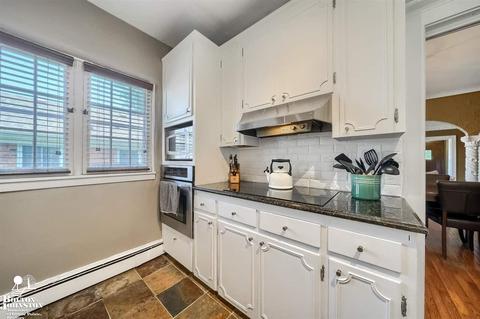 627 Washington Rd, Grosse Pointe, MI 48230 photo 15