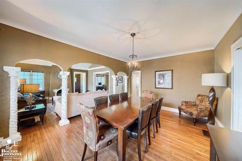 627 Washington Rd, Grosse Pointe, MI 48230 photo 10