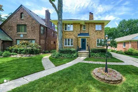 627 Washington Rd, Grosse Pointe, MI 48230 photo 1