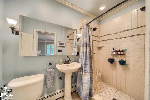 627 Washington Rd, Grosse Pointe, MI 48230 photo 31