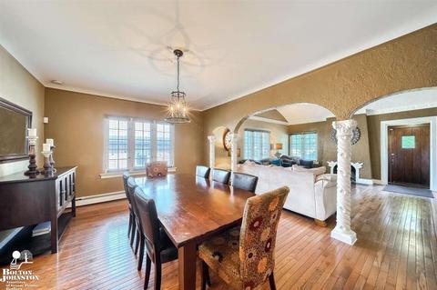 627 Washington Rd, Grosse Pointe, MI 48230 photo 12