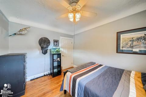 627 Washington Rd, Grosse Pointe, MI 48230 photo 34