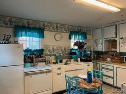 314 Elm St, Adrian, MI 49221 photo 5