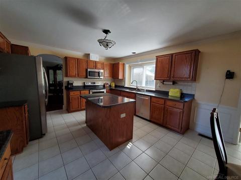 46869 W Ridge Dr, Macomb, MI 48044 photo 21