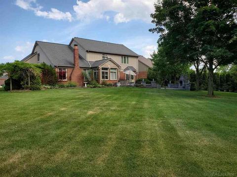 46869 W Ridge Dr, Macomb, MI 48044 photo 5