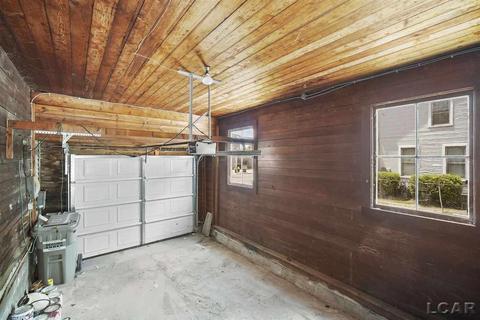 403 N Broad St, Adrian, MI 49221 photo 32