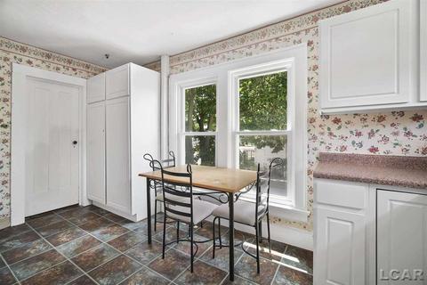 403 N Broad St, Adrian, MI 49221 photo 22