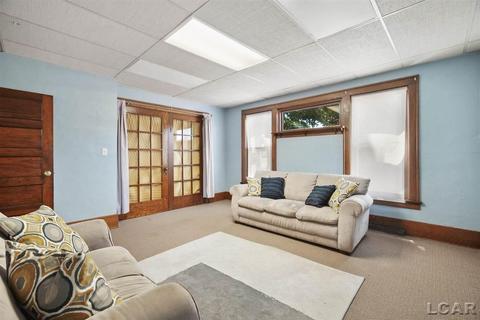 403 N Broad St, Adrian, MI 49221 photo 19