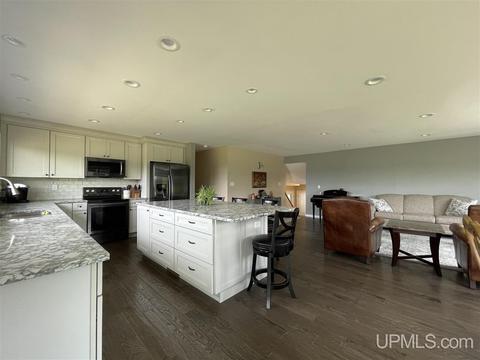 14 Jentoft Rd, L'anse, MI 49946 photo 6