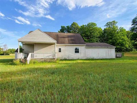 9195 E Arnold Lake Rd, Harrison, MI 48625 photo 2