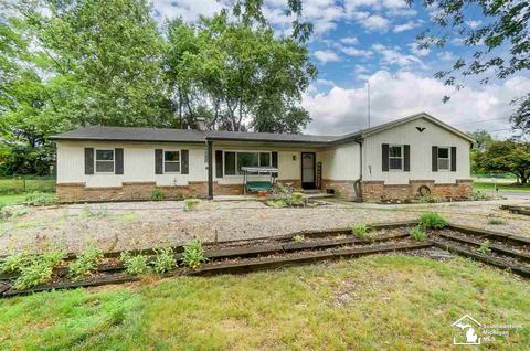 6382 Centennial, Temperance, MI 48182 photo 1