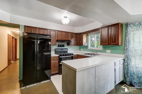 6382 Centennial, Temperance, MI 48182 photo 16