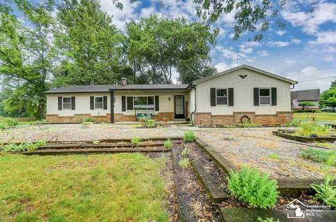 6382 Centennial, Temperance, MI 48182 photo 2