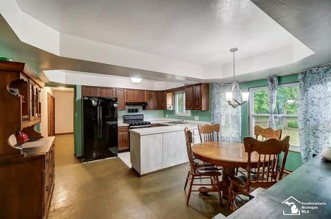 6382 Centennial, Temperance, MI 48182 photo 15