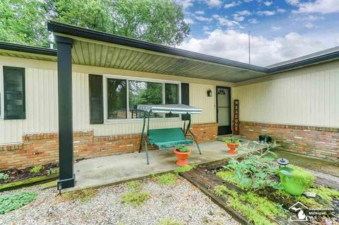 6382 Centennial, Temperance, MI 48182 photo 5