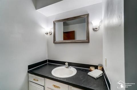 6382 Centennial, Temperance, MI 48182 photo 27