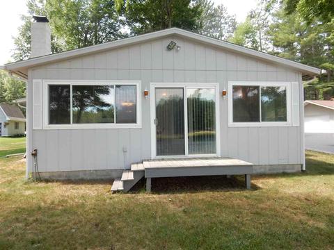 3116 W River Dr, Gladwin, MI 48624 photo 2