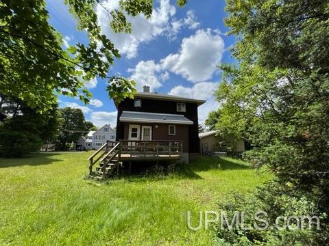 314 N Seventh St, Ishpeming, MI 49849 photo 4