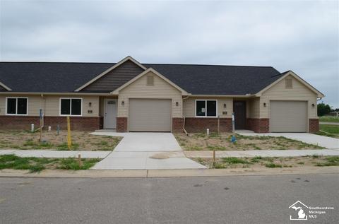 5302 Volterra #21, Monroe, MI 48161