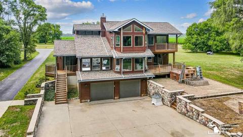 8900 Dixon, Monroe, MI 48162 photo 1