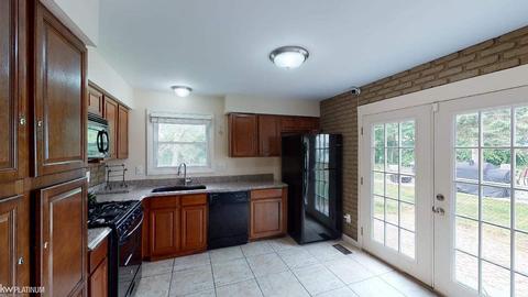 2753 Windsor, Troy, MI 48085 photo 11